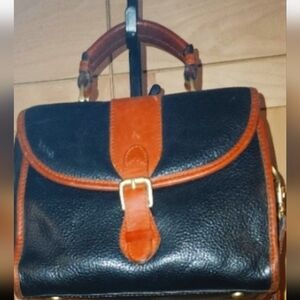 Liz Claiborne Black cross-body purse